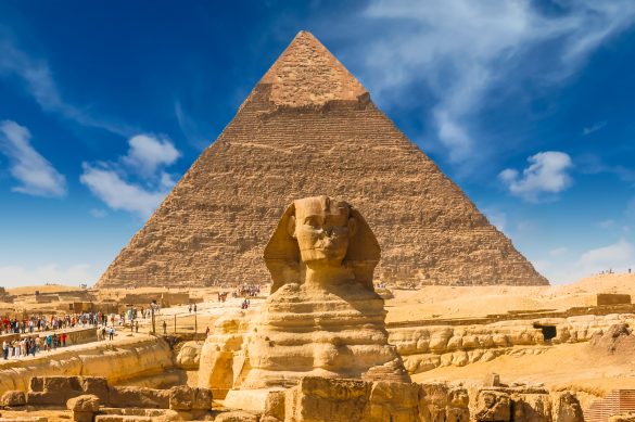 La Sfinge di Giza e la Piramide di Chefren