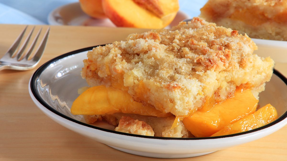 In cucina con Pingu: prepariamo il <span>Peach Cobbler</span>